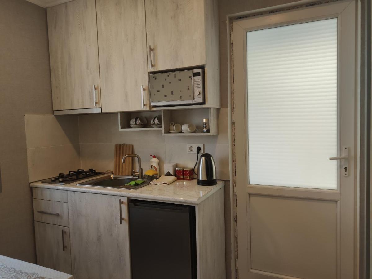 Akaki'S Guesthouse 博尔若米 外观 照片
