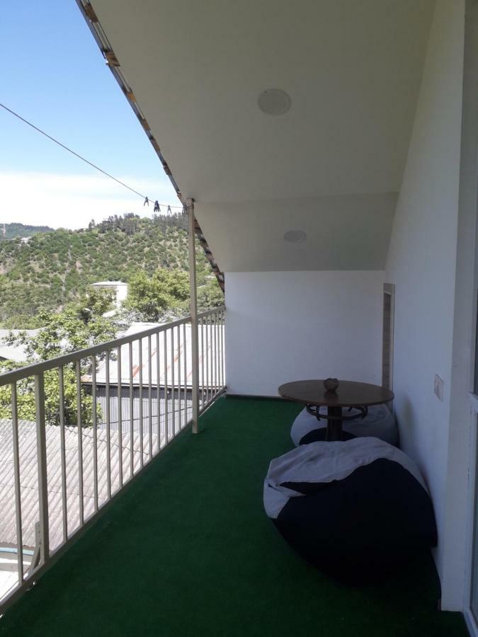 Akaki'S Guesthouse 博尔若米 外观 照片